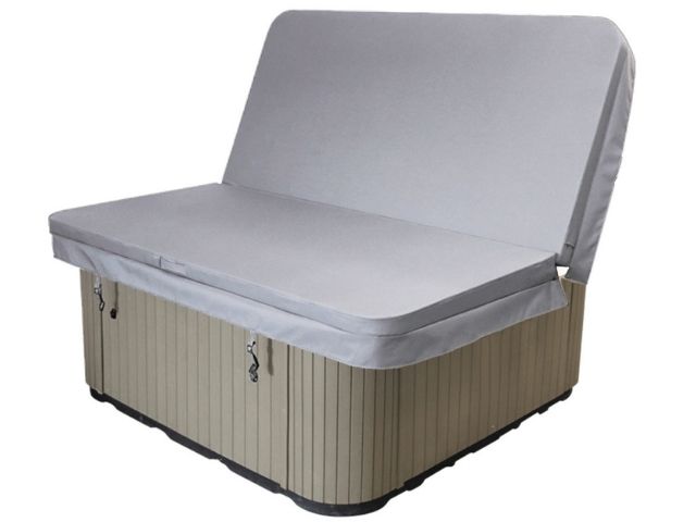 spa carre avec couverture